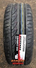 Купить Легкова шина Bridgestone Potenza Adrenalin RE002